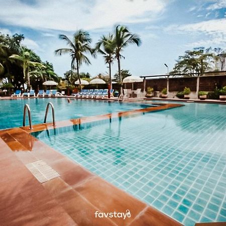 Twin Palms Suites And Residence Pattaya Εξωτερικό φωτογραφία