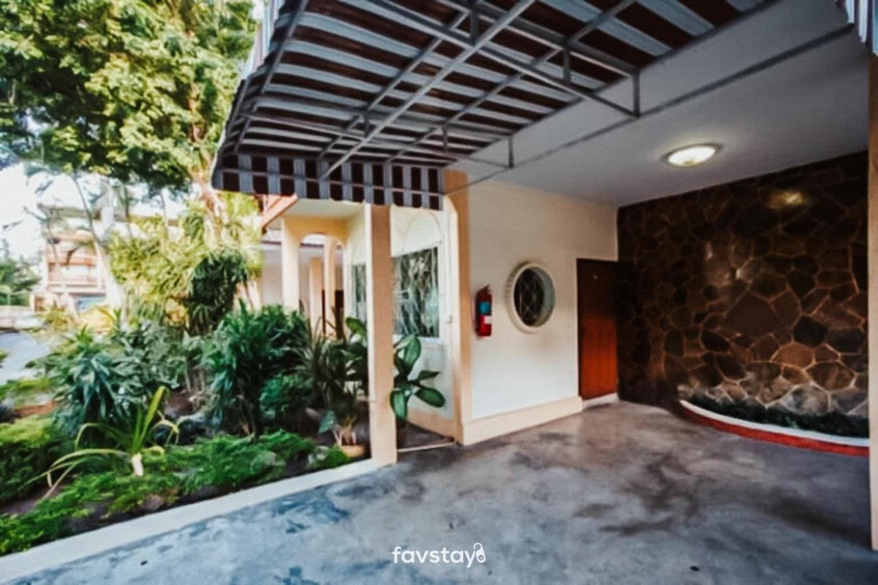 Twin Palms Suites And Residence Pattaya Εξωτερικό φωτογραφία