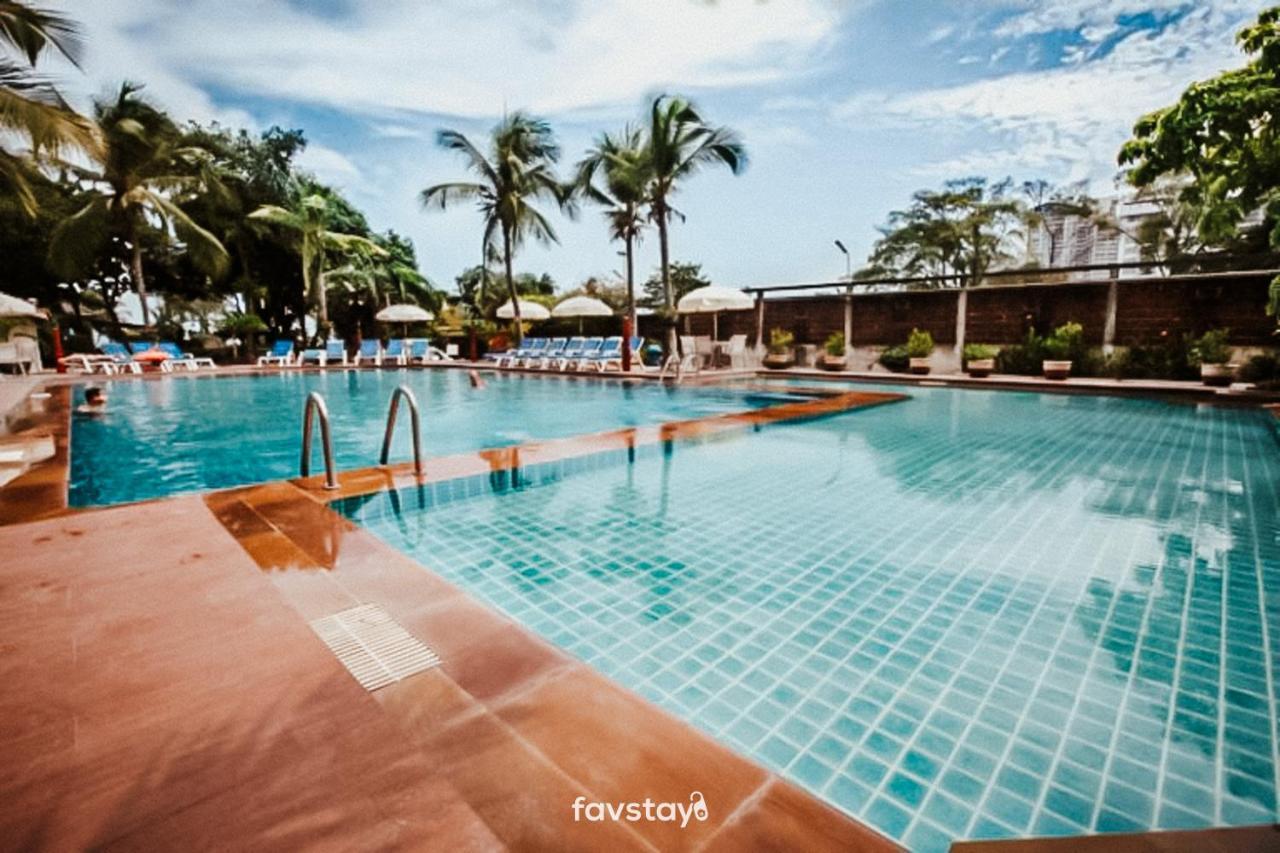 Twin Palms Suites And Residence Pattaya Εξωτερικό φωτογραφία
